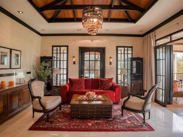 Trending Wall Paint Colors 2025