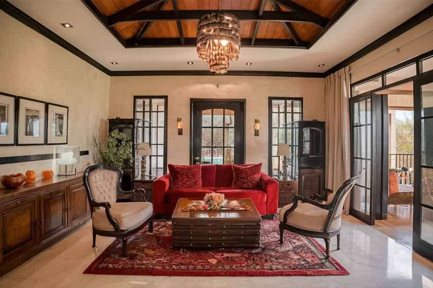 Trending Wall Paint Colors 2025