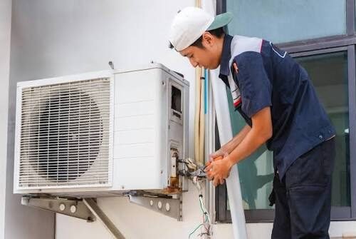 Comfort That Lasts: Choosing the Right HVAC Service for Your Home or Business